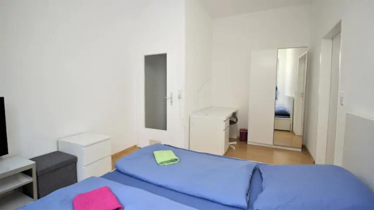 Privatzimmer Nahe Bahnhof Und City Wurzburgo Exterior foto